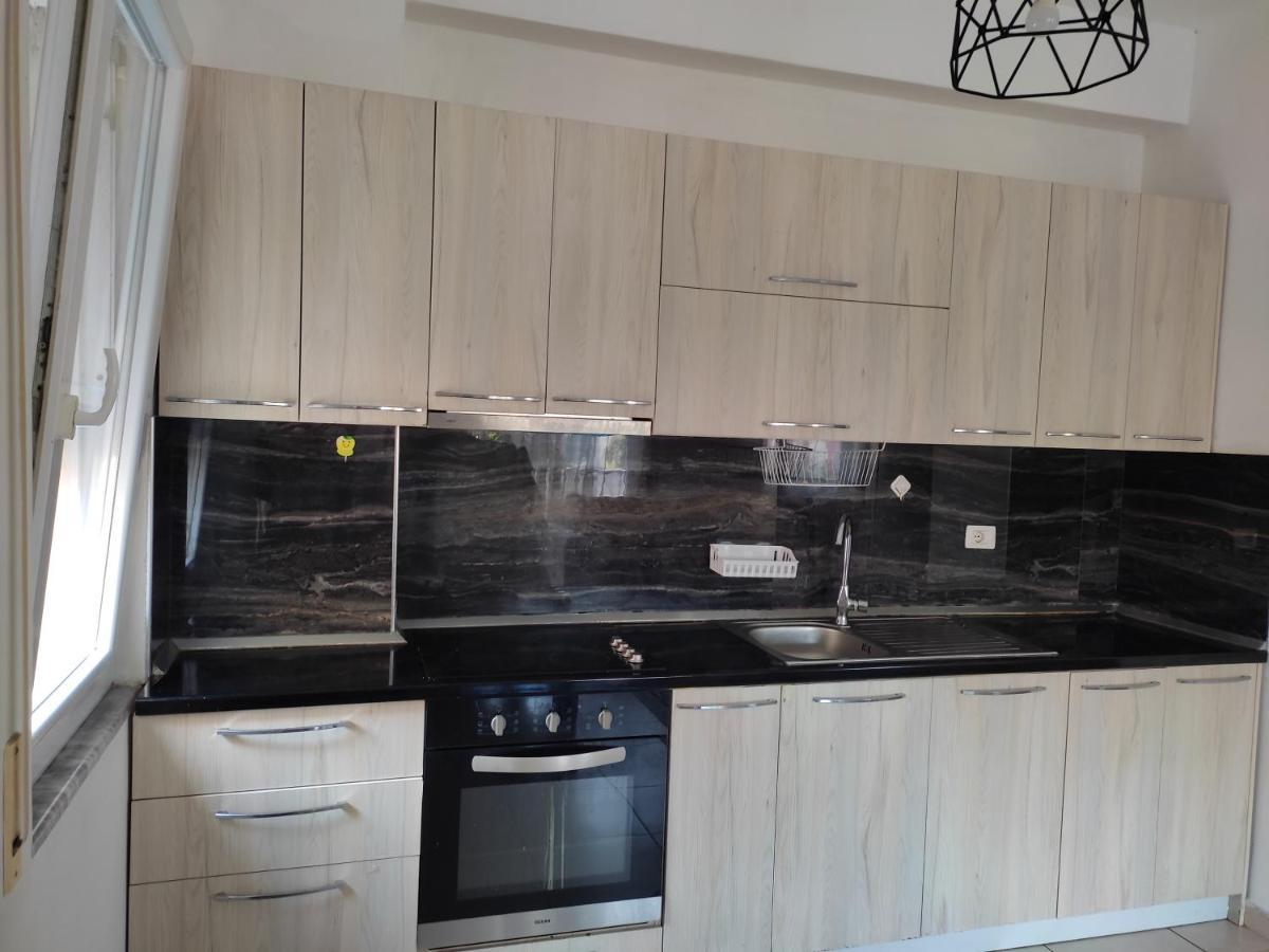Comfy City Center Apartment Шкодер Экстерьер фото